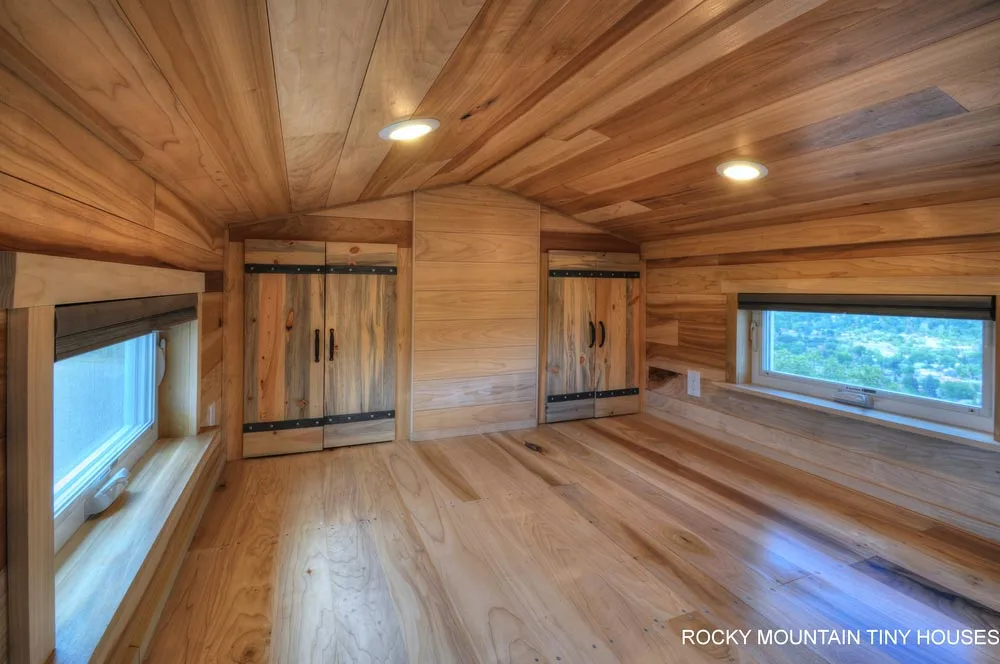 Two Closets - Pemberley by Rocky Mountain Tiny Houses