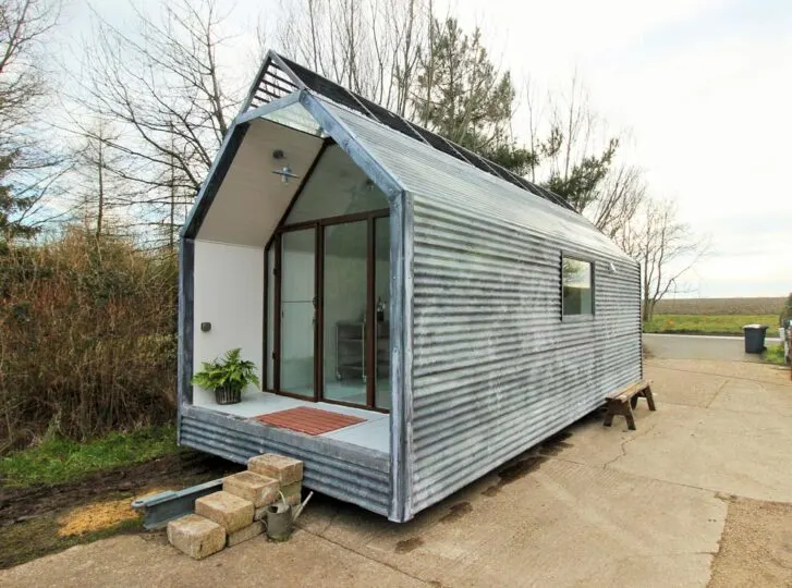 Mini Cabin by Contemporary Shepherds Huts