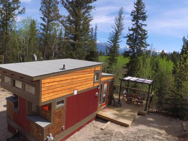 Creekside Acreage Tiny House