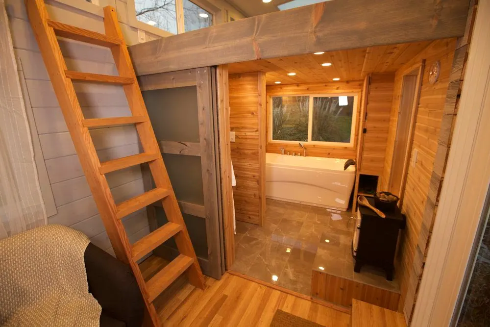 Sauna Bathroom - Tiny Tech-Free Retreat