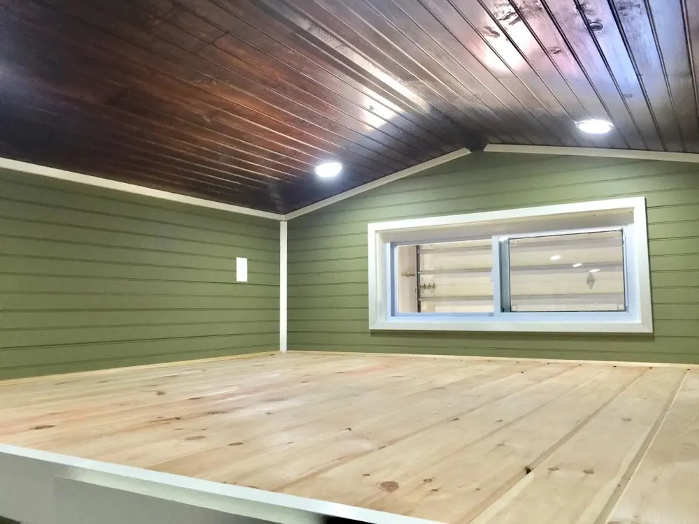 Guest Loft - Willow by Tiny House Building Company
