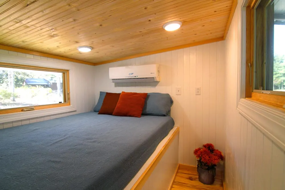 Extra Tall Bedroom - Blue Belle by Bear's Tiny Homes
