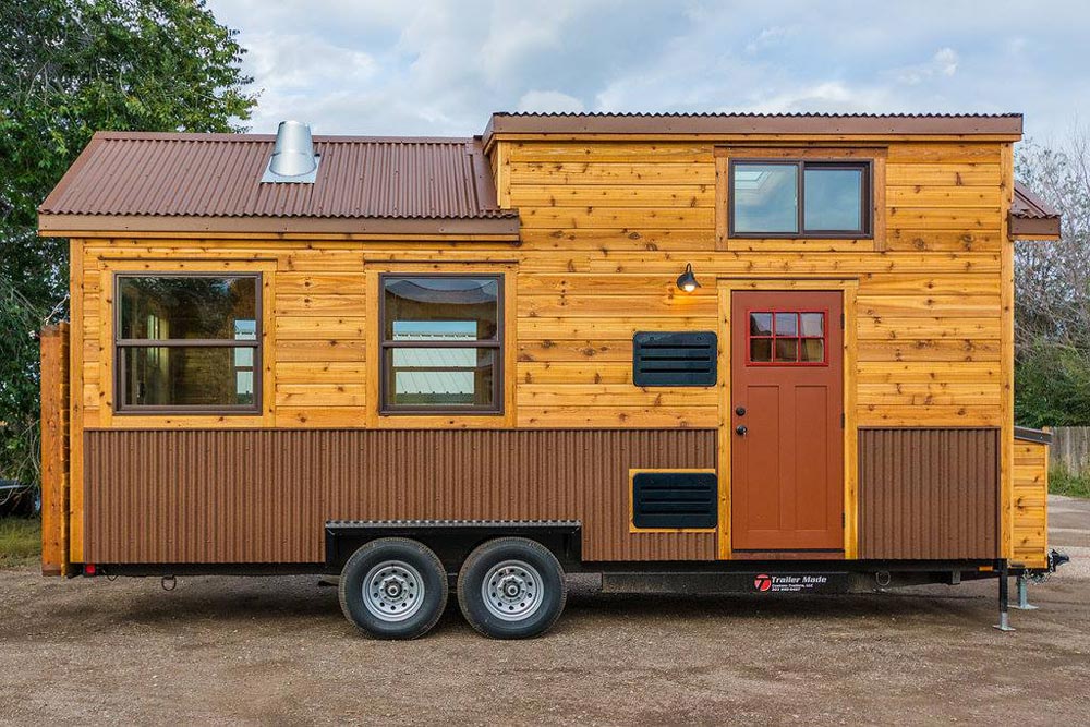 Davis’ Off-Grid Tiny House by Mitchcraft Tiny Homes