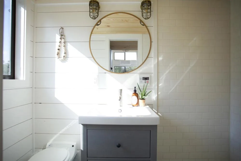 Bathroom - Texas Hill Country by Nomad Tiny Homes