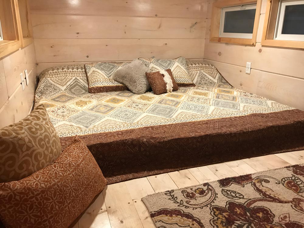 Bedroom Loft - California Red by Incredible Tiny Homes