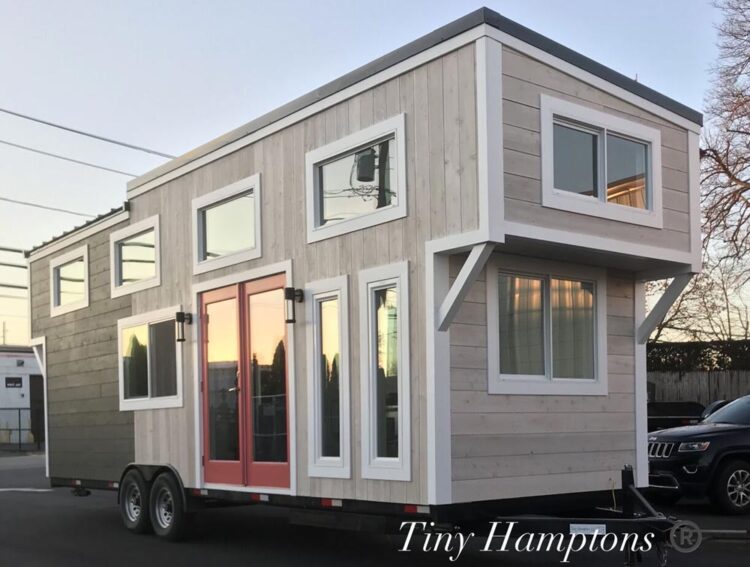 Bridgehampton by Tiny Hamptons