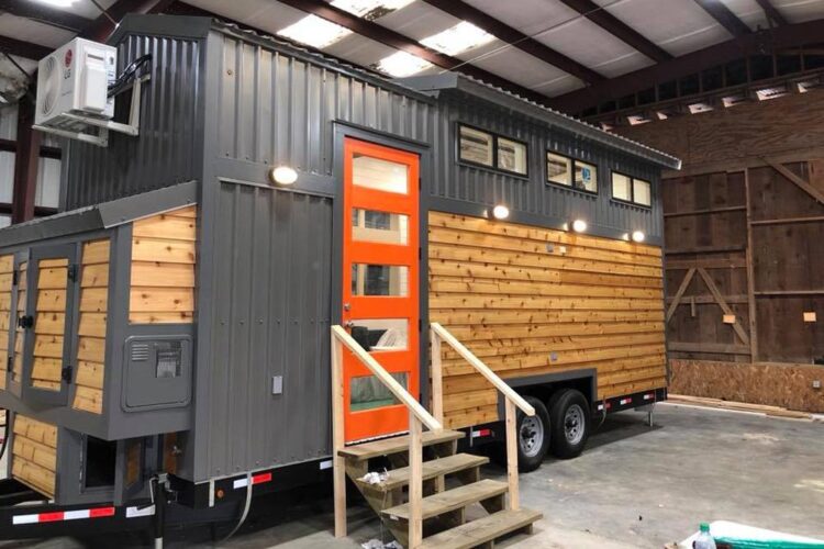Zaunbrecher by Tee Tiny Houses