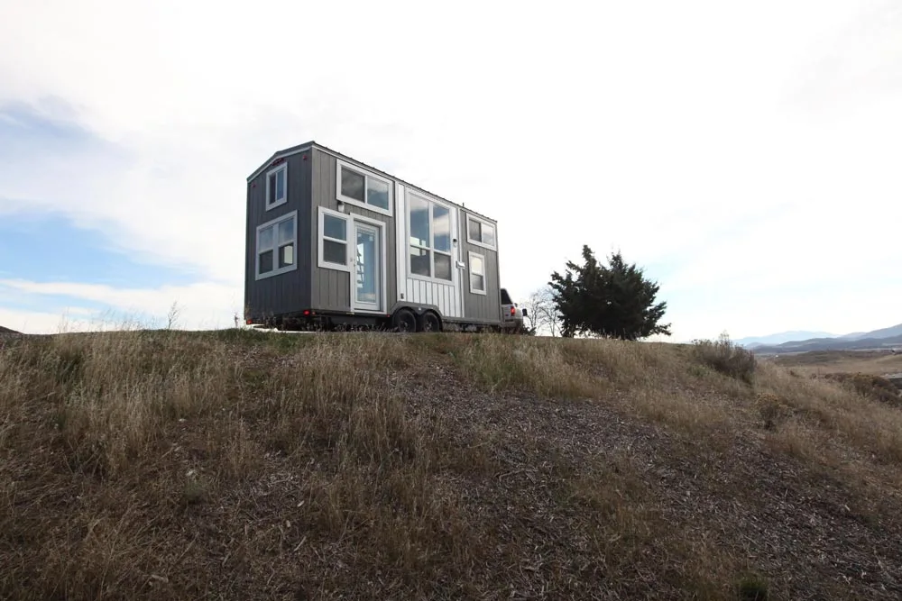 22-Foot Tiny House - Chinook Peak by Tiny Mountain Houses