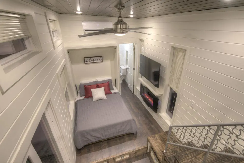 Living Room - Freedom v2 by Alabama Tiny Homes