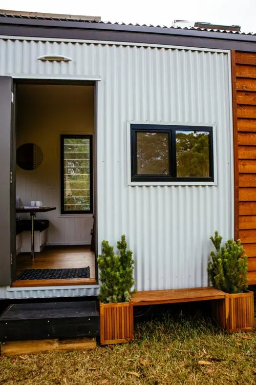 Corrugated Metal Accent - Independent Series 4800DL by Designer Eco Homes