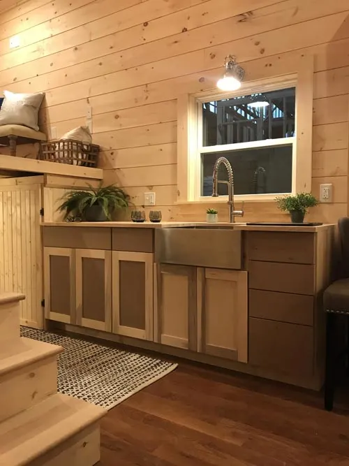 Half-Moon Sink - Sweet Dream by Incredible Tiny Homes