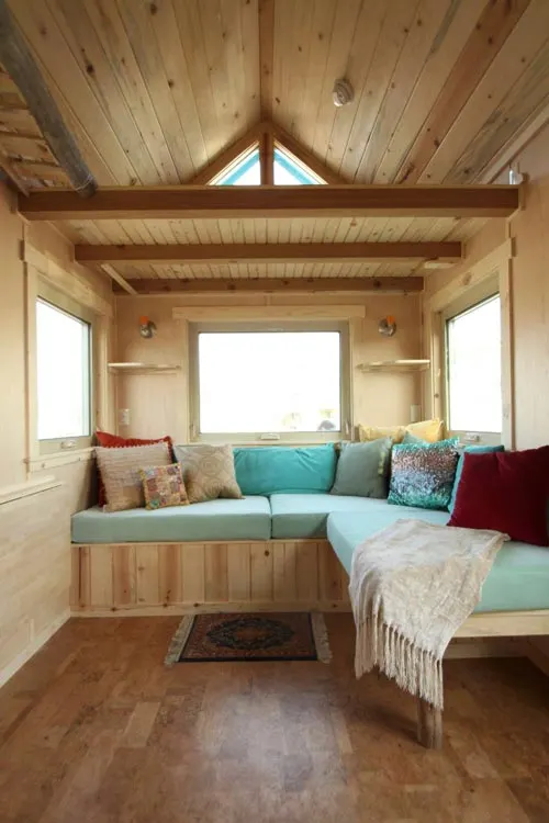 Built-In Benches - Judy Blue Eyes by SimBLISSity Tiny Homes