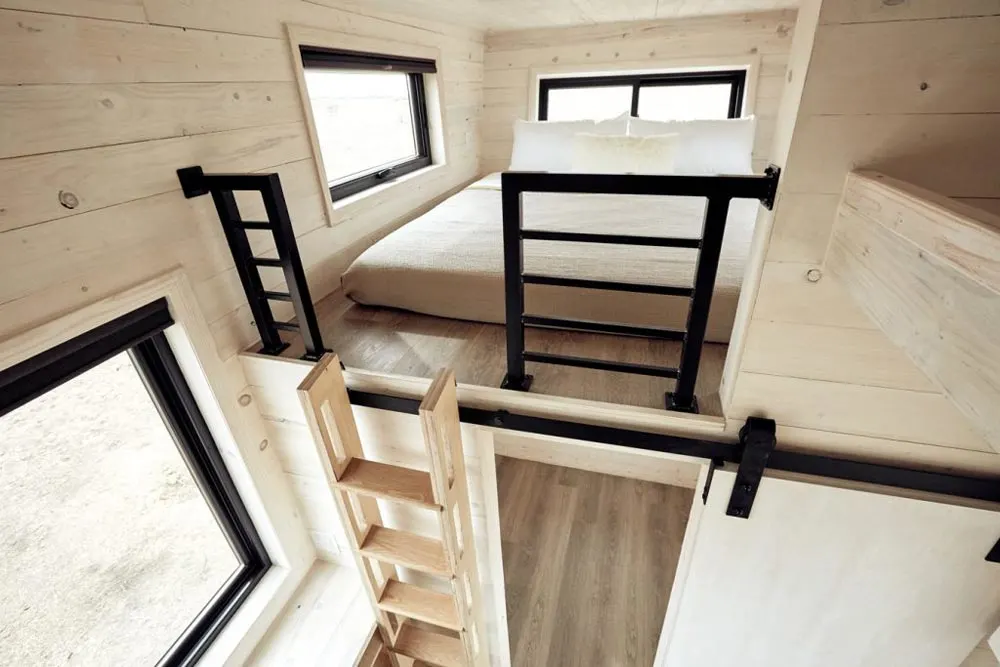 Bedroom Loft - Drake by Land Ark