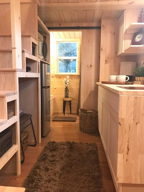 Kitchen & Bathroom - Bluegrass Beauty by Incredible Tiny Homes