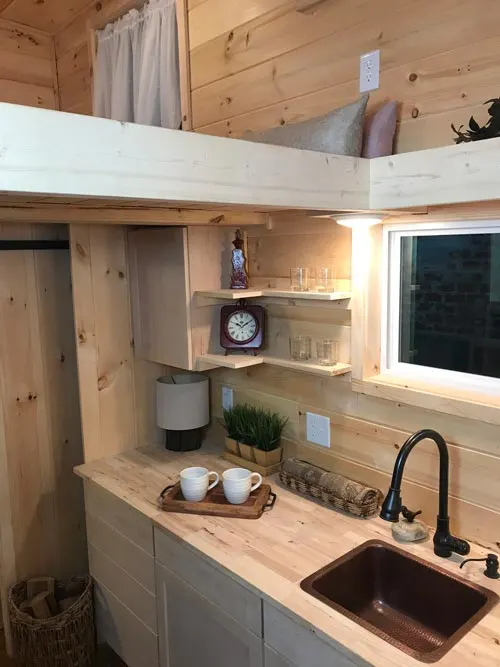 Kitchen Shelves - Bluegrass Beauty by Incredible Tiny Homes