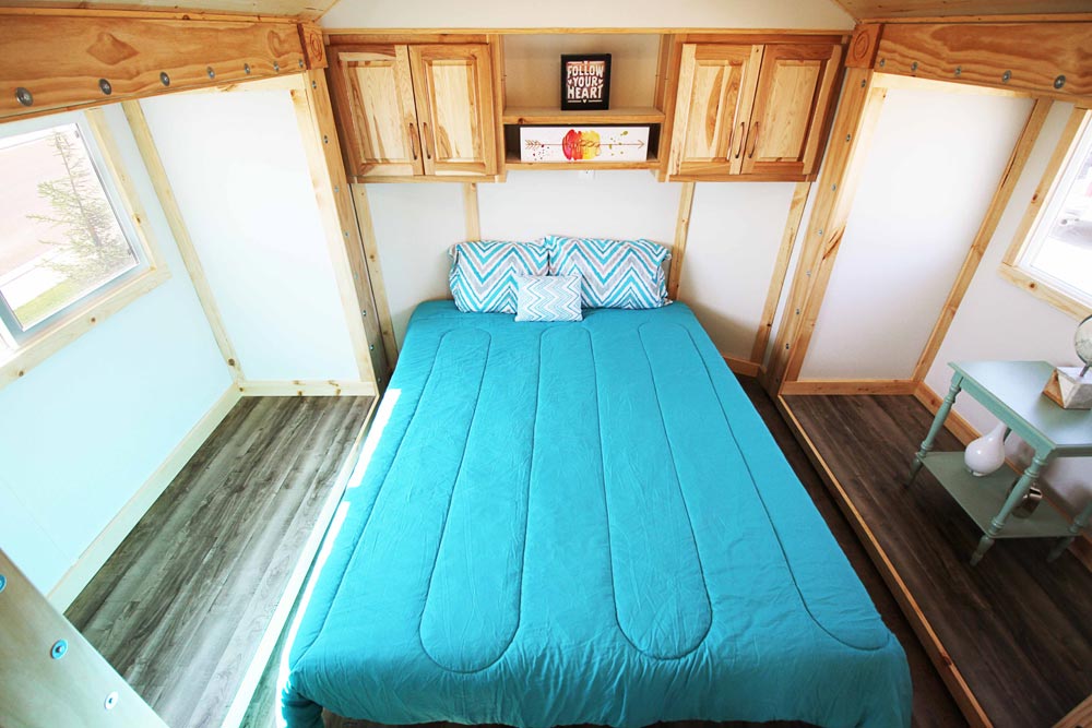 Master Bedroom - Mountain Top Retreat by Tiny Idahomes
