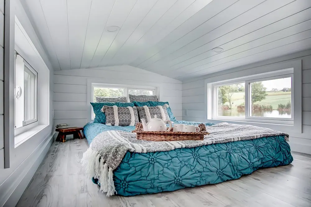 Bedroom Loft - Rodanthe by Modern Tiny Living