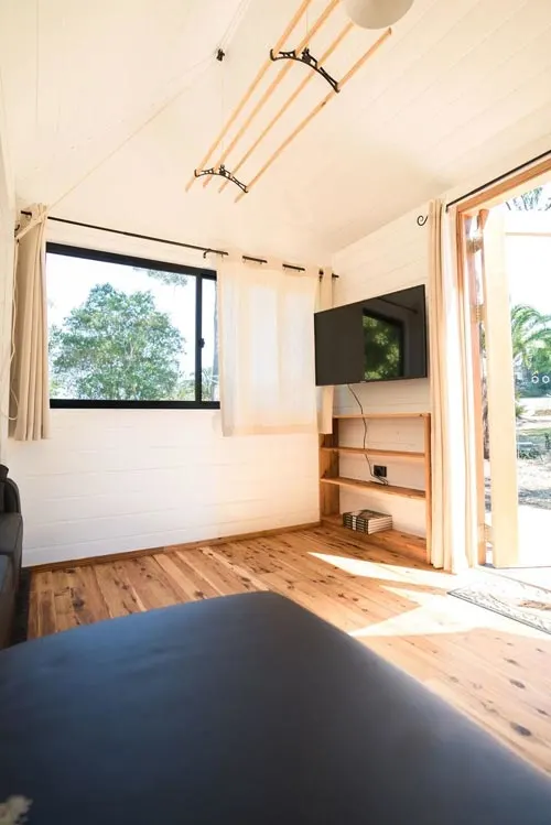 Living Room - Sojourner by Häuslein Tiny House Co