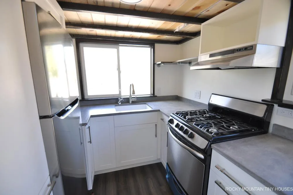 U-Shaped Kitchen - Ad Astra by Rocky Mountain Tiny Houses