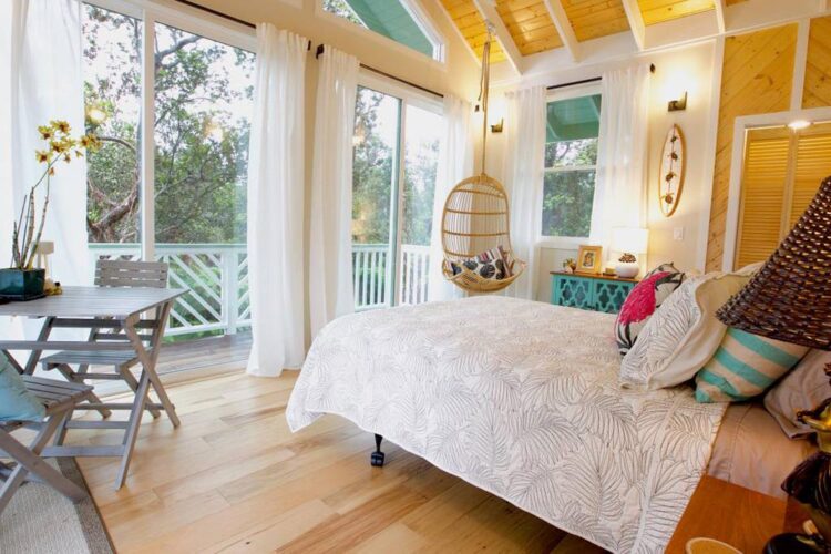 Hawaiian Rainforest Treehouse