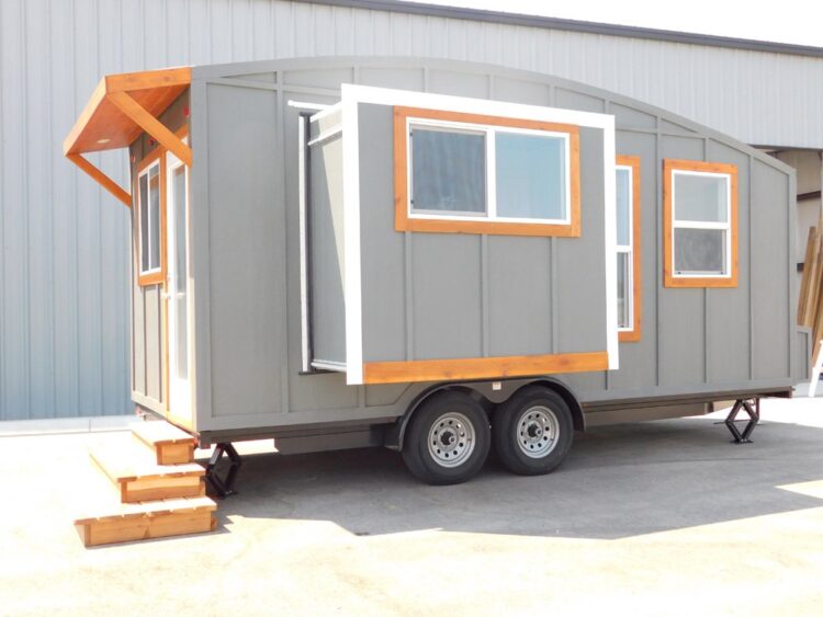 Ozark by Tiny Idahomes