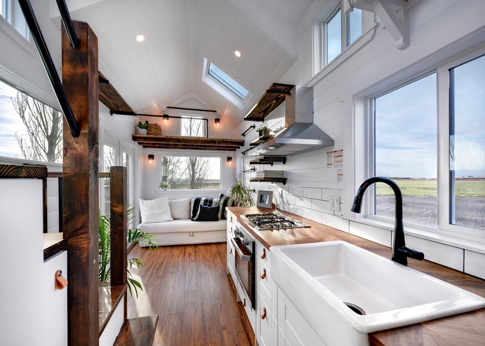 The Complete Package: Why Fabmac Tiny Homes Shine Above DIY Kits