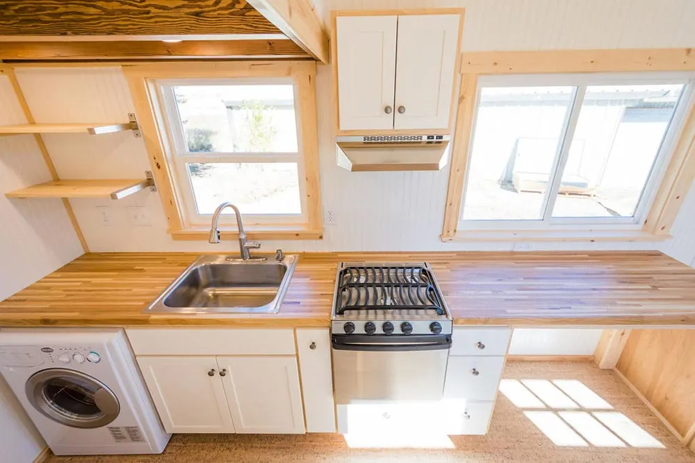 Range & Sink - Kailey's 22' Off-Grid Tiny House by Mitchcraft Tiny Homes