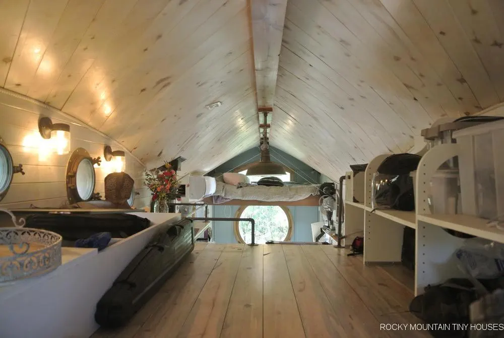 Curved Ceiling - San Juan by Rocky Mountain Tiny Houses
