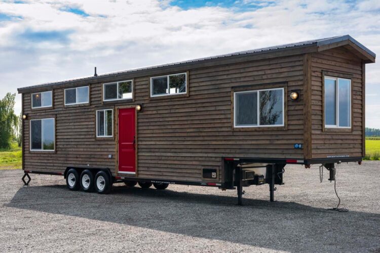 Canada Goose by Mint Tiny Homes