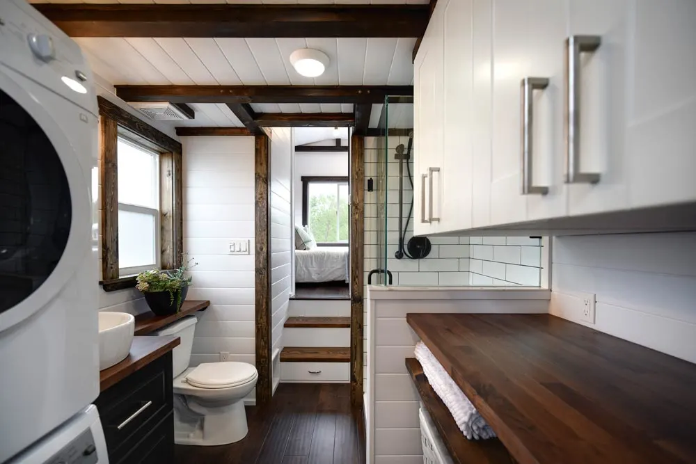 Bathroom - Canada Goose by Mint Tiny Homes