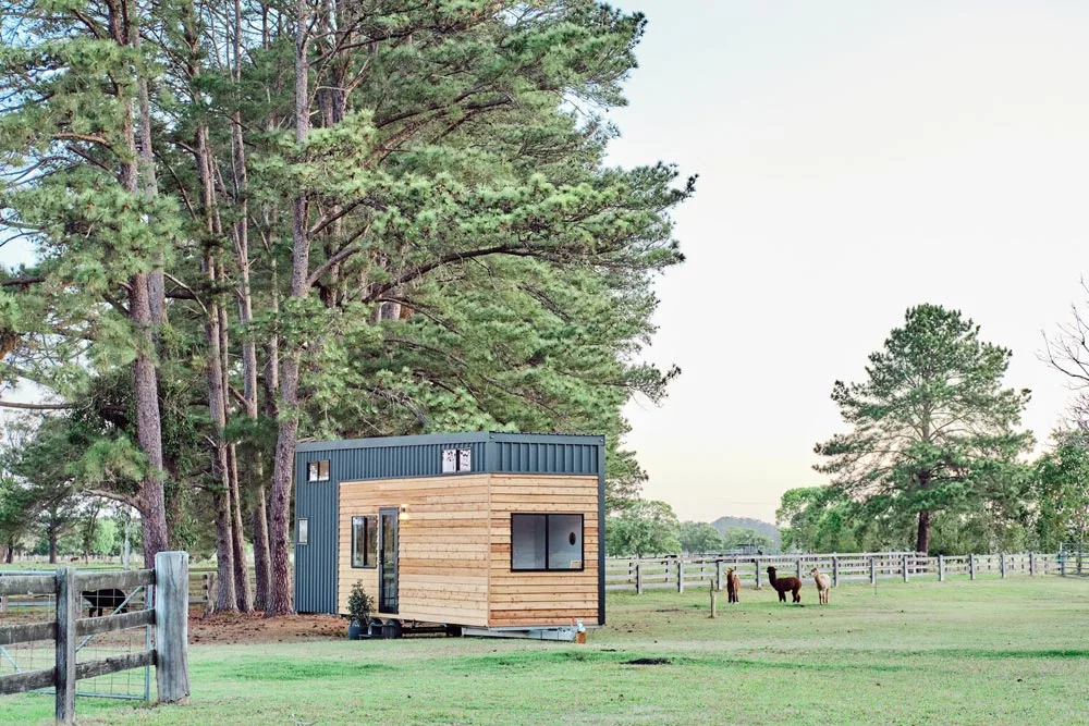 Secluded Spot - Grand Sojourner by Häuslein Tiny House Co