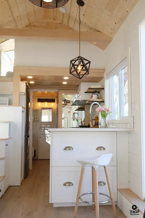 Eat-In Kitchen Bar - Innisfree Anarres by Teacup Tiny Homes