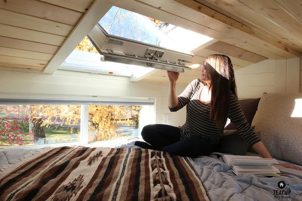 Skylight - Innisfree Anarres by Teacup Tiny Homes
