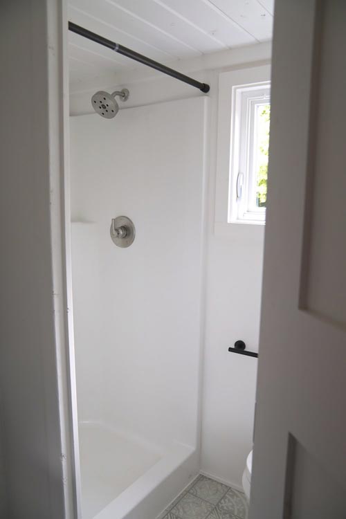 Shower Stall - Legacy by Handcrafted Movement