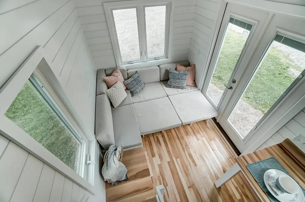 Double Bed Coversion - Rainier by Modern Tiny Living