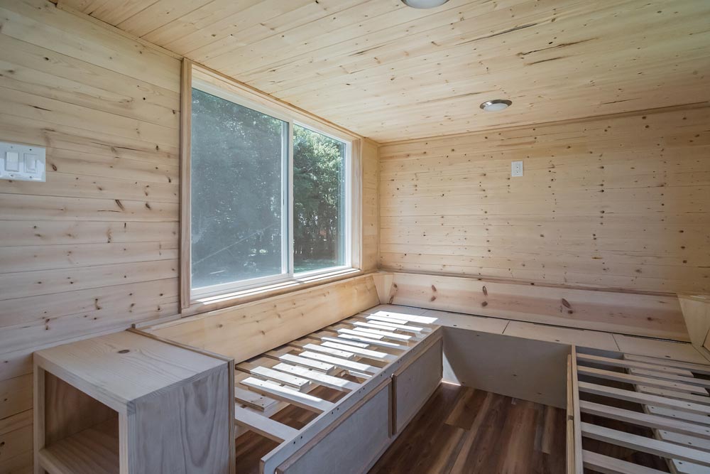 Pull-Out Sofas - Wanderlust by Indigo River Tiny Homes