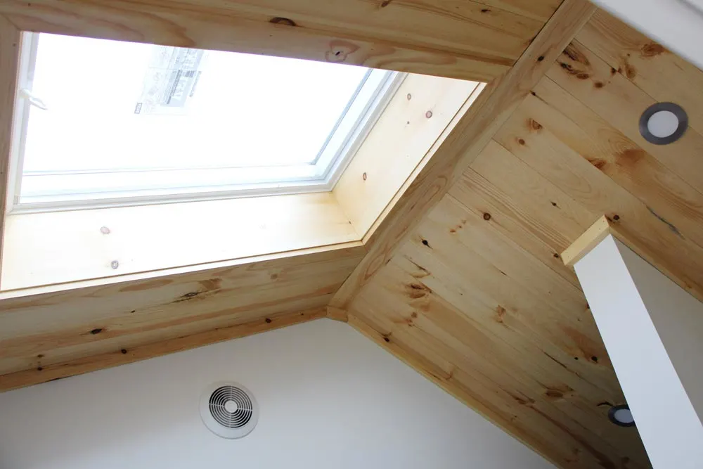 Skylight - Kinderhook by B&B Micro Manufacturing