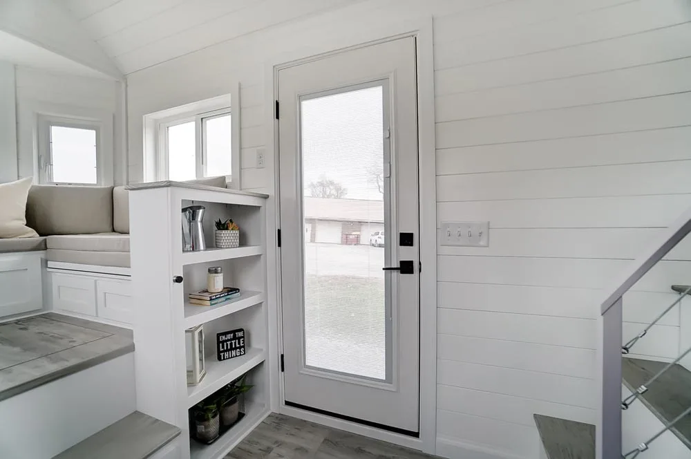 Full Light Front Door - Niagara by Modern Tiny Living