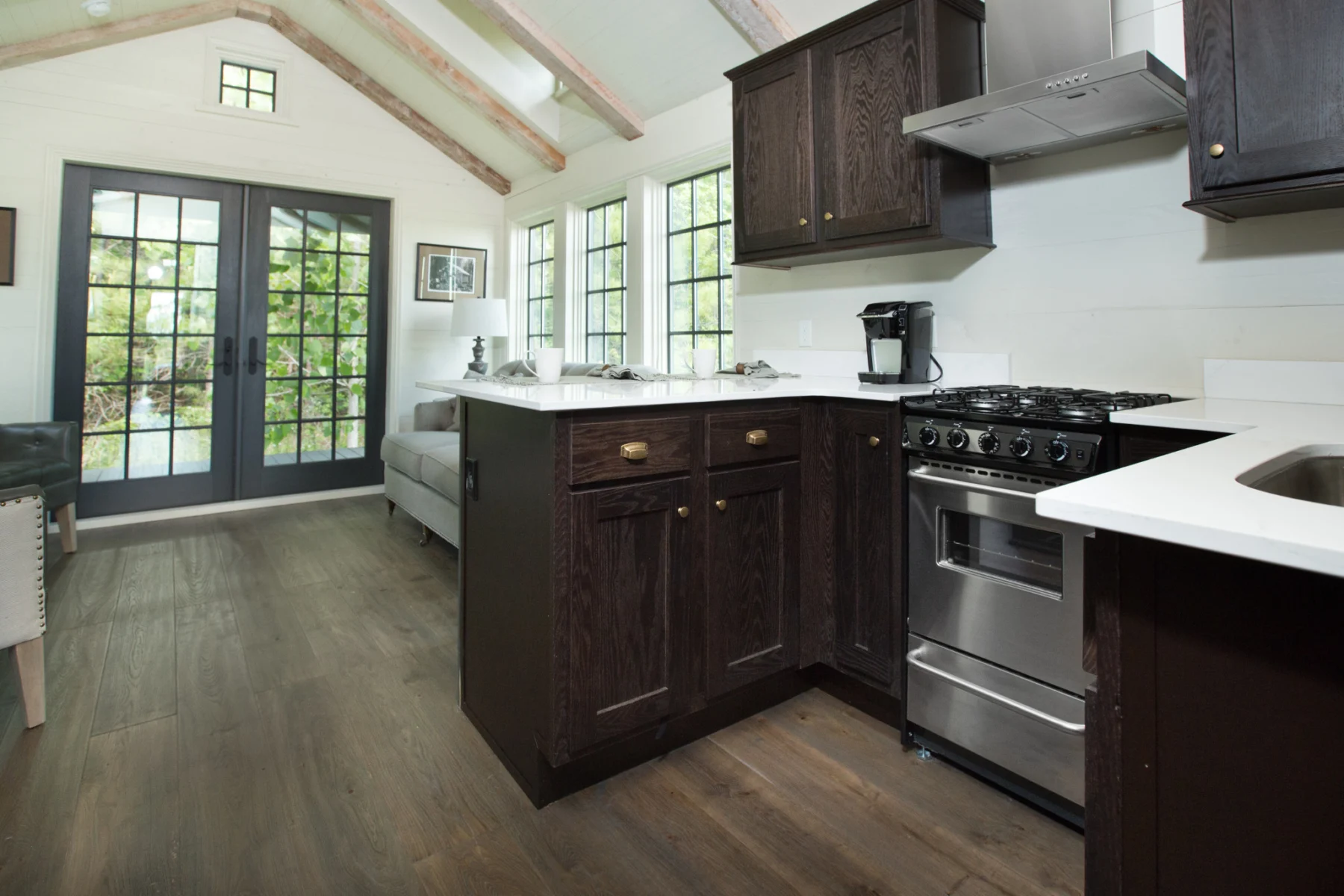 Large Kitchen Counters - Low Country by Designer Cottages