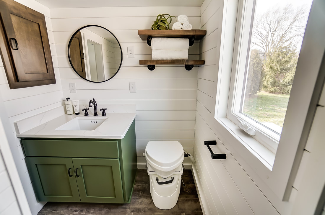 Composting Toilet - Bison by Modern Tiny Living