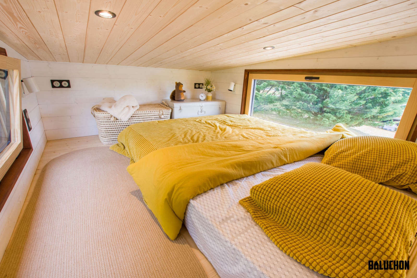 Full Size Bedroom Loft - Piccola by Baluchon