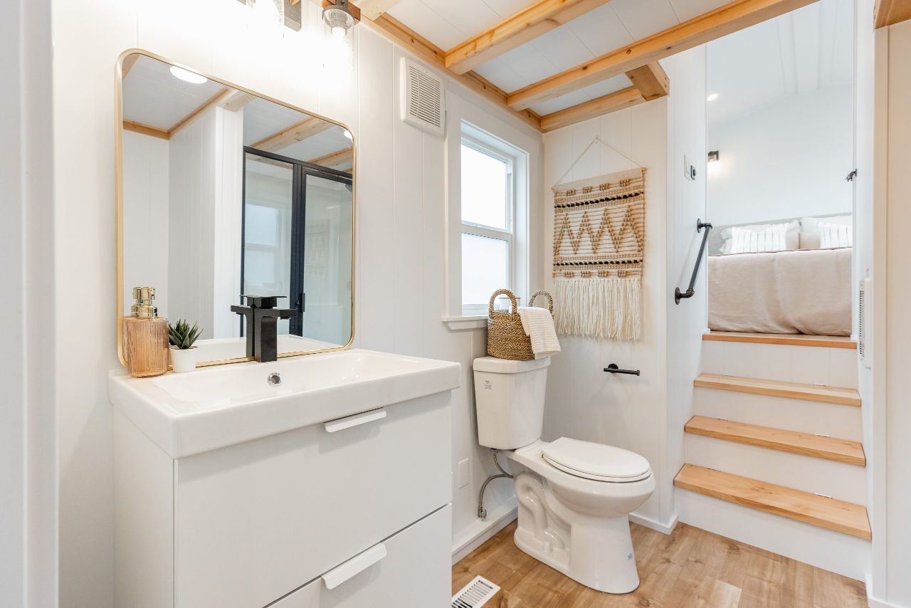 Bathroom - Canada Goose Arctic Edition by Mint Tiny House Company