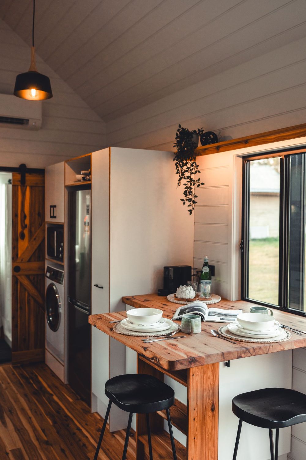 Wood Counter w/ Island - Settler by Häuslein Tiny House Co