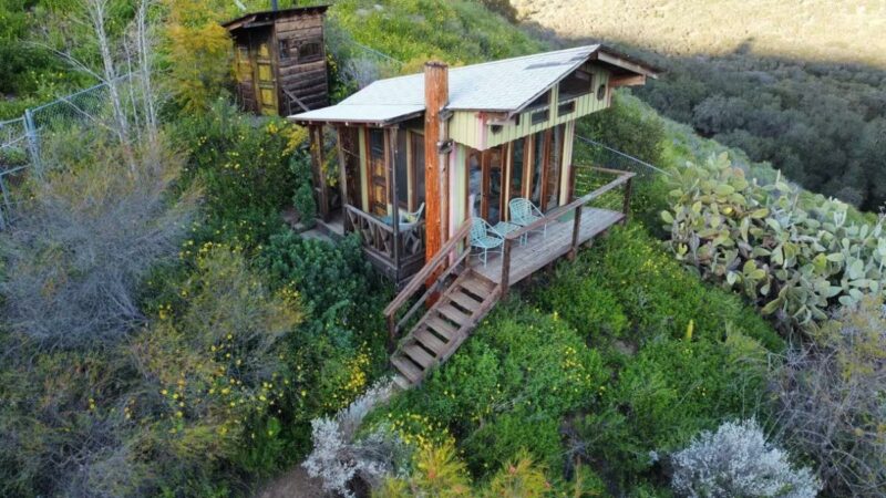 Hilltop Cabin Retreat - Escondido, California