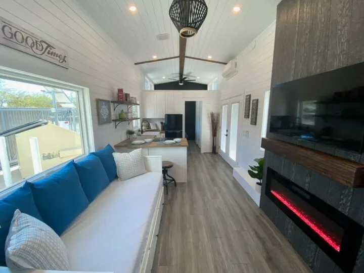 Jen's Château by Uncharted Tiny Homes
