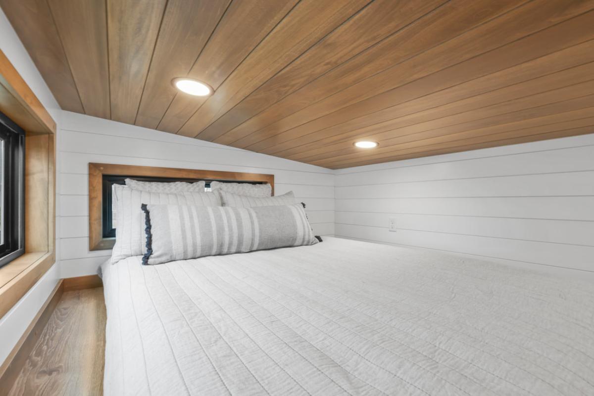 King Bedroom Loft - Coastal Modern by Modern Tiny Living