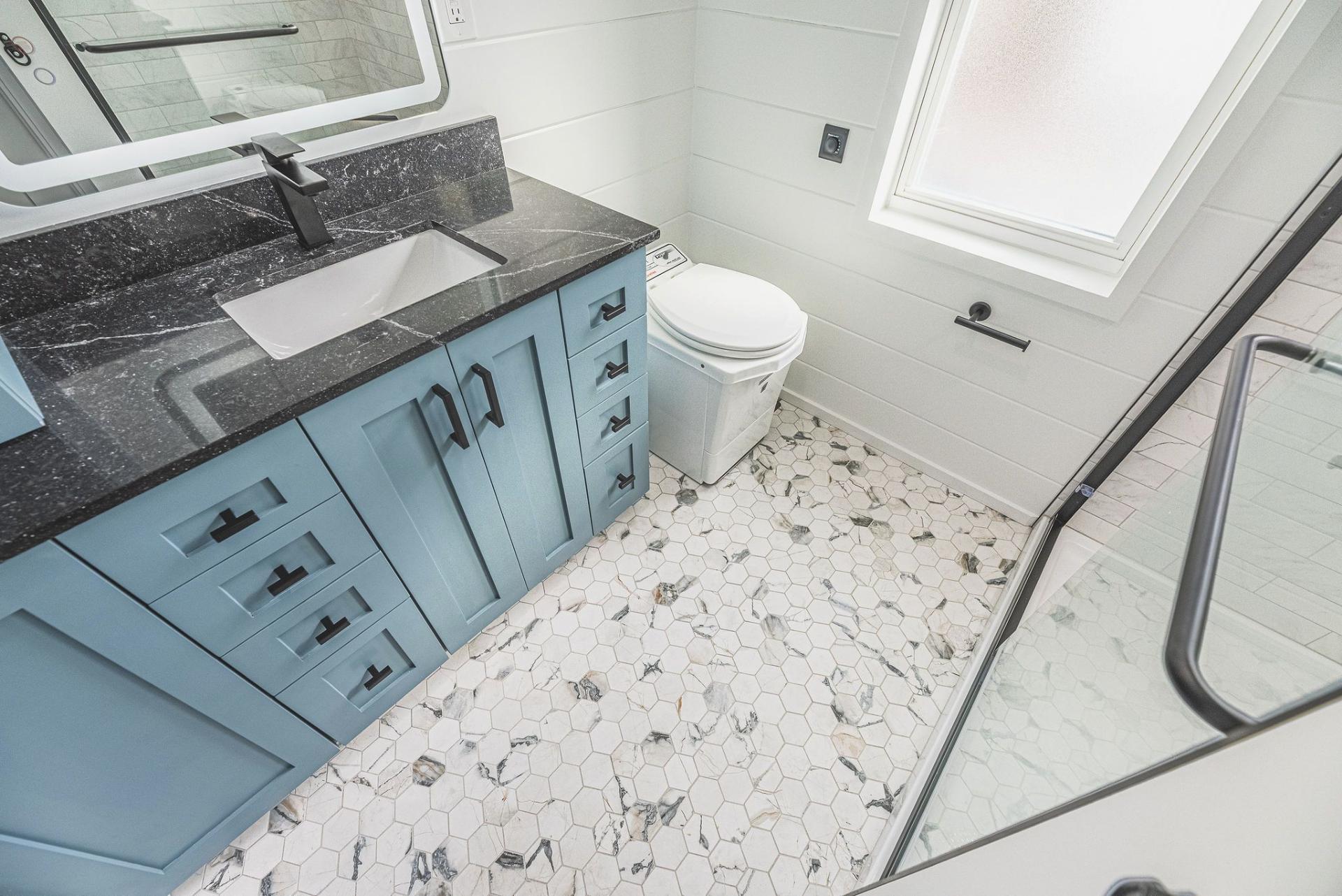 Bathroom Flooring - Cat House by Movable Roots