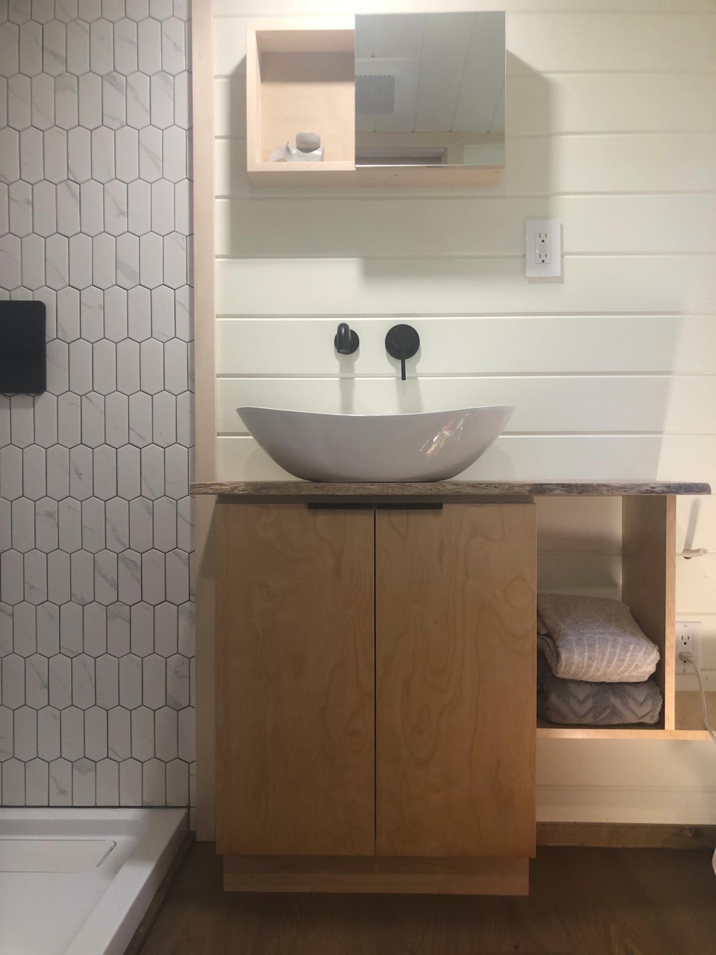 Full Bathroom - Arbutus 24 by Artelle Tiny Homes