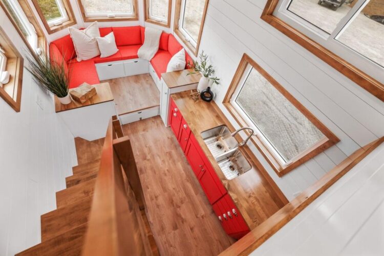 Honeylion by Modern Tiny Living