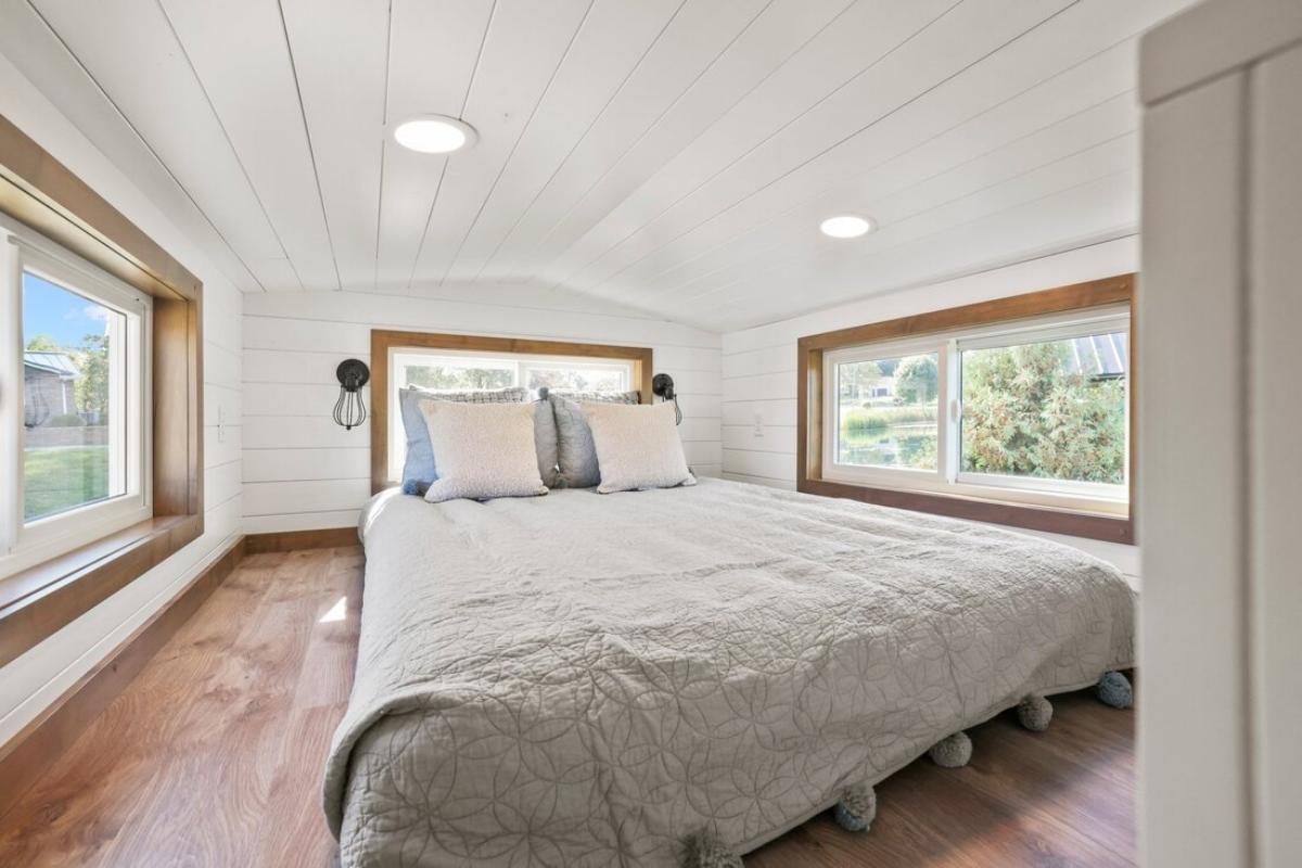 Bedroom Loft - Restoration by Modern Tiny Living